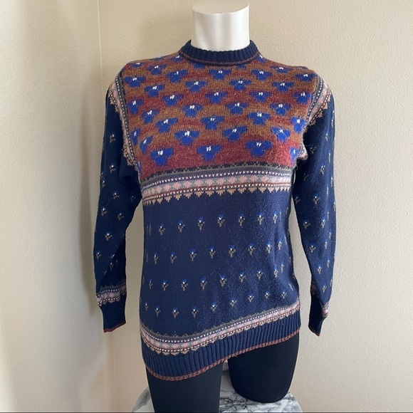 Vintage Sweaters - Vintage bee &floral cottage grandma core sweater M